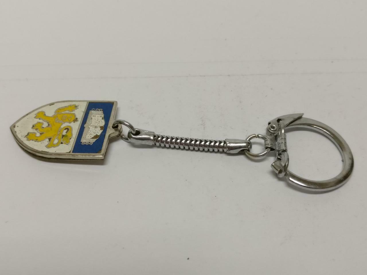 LP888 Rare 1977 University Of Singapore Sports Metal Lion Keychain Keyring F/S (B666)