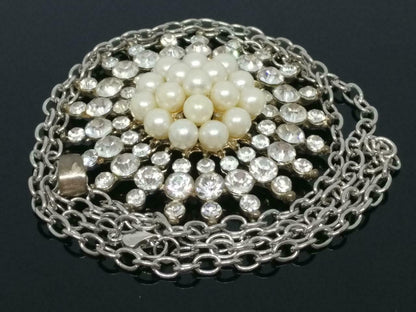 CJ888 Beautiful Faux Pearls Diamante Rhinestone Pendant Estate Necklace F/S J543