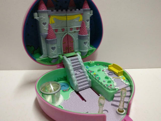 Vintage Polly Pocket 1992 Bluebird Castle Pink Heart Compact Only (FTY072)