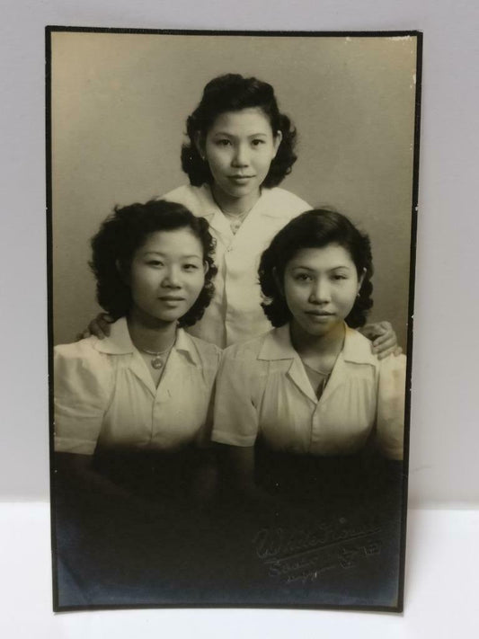 Vintage Asian Pretty Ladies Hair Style Smiling Studio Photoshoot B&W Photo P412