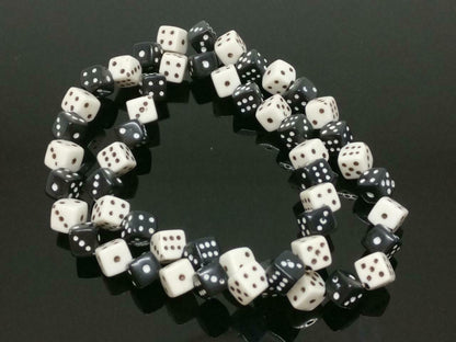 CJ888 Vintage Black & White Dice Cube Beads Art Craft Estate Necklace F/S J490