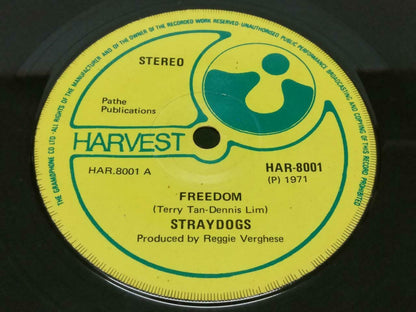 Mega Rare Singapore The Stray Dogs Band Freedom English Harvest EP 7" (EP203)